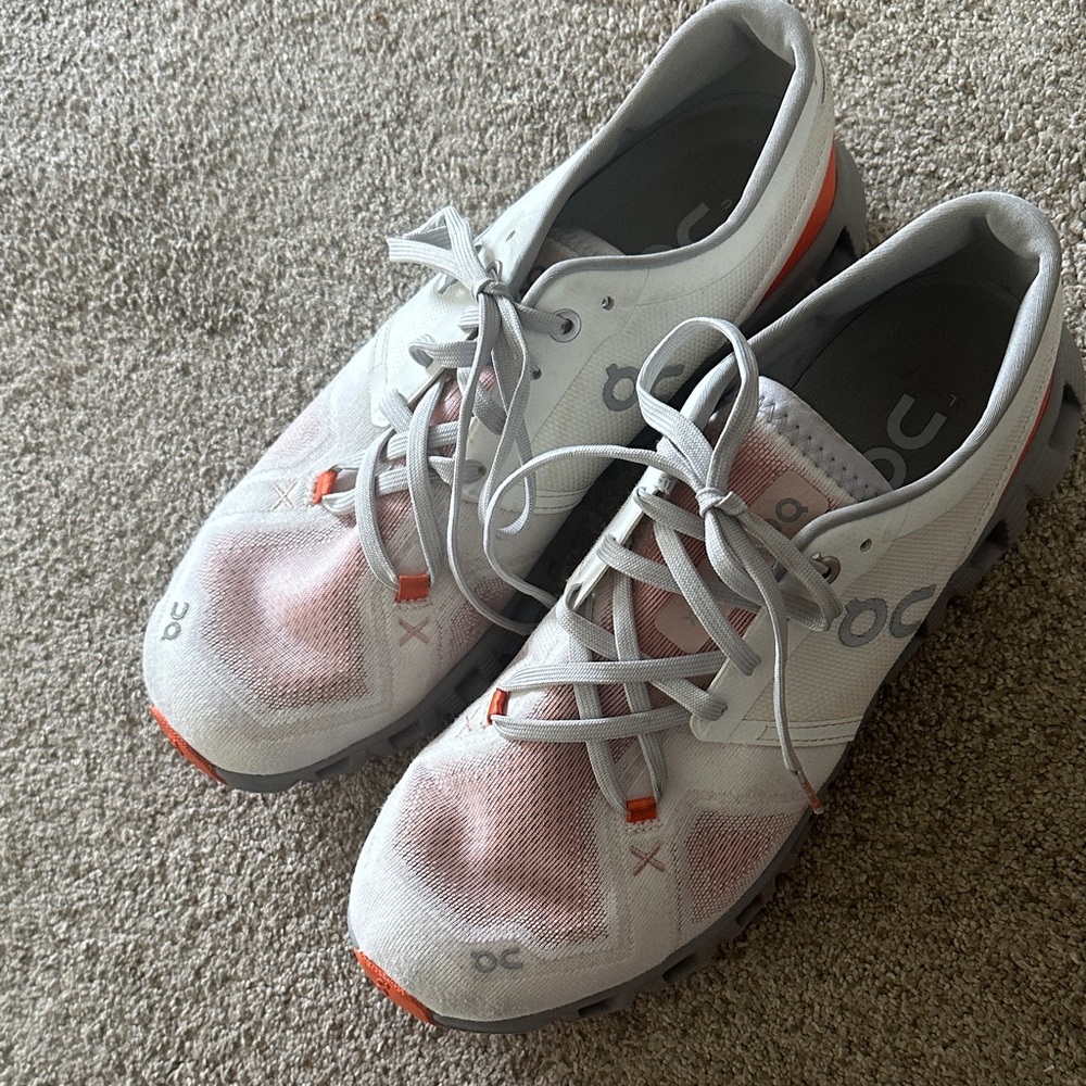On cloud White and Gray Sneakers with Orange Accents size 8.5